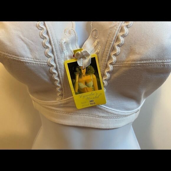 🛍Lynda’s World Assorted Floral embroidery Bras - Picture 6 of 13